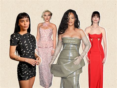 celeb nipple|Anne Hathaway, Rihanna, & More Stars Who Proudly Freed the。